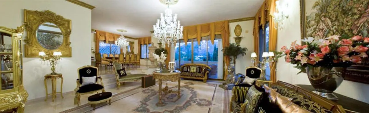 Villa Royal Roman Empire Marbella Spagna