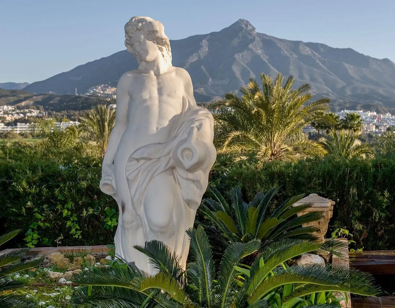Royal Roman Empire Marbella