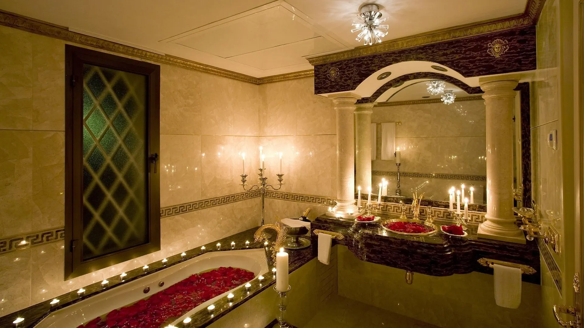 Villa Royal Roman Empire Marbella
