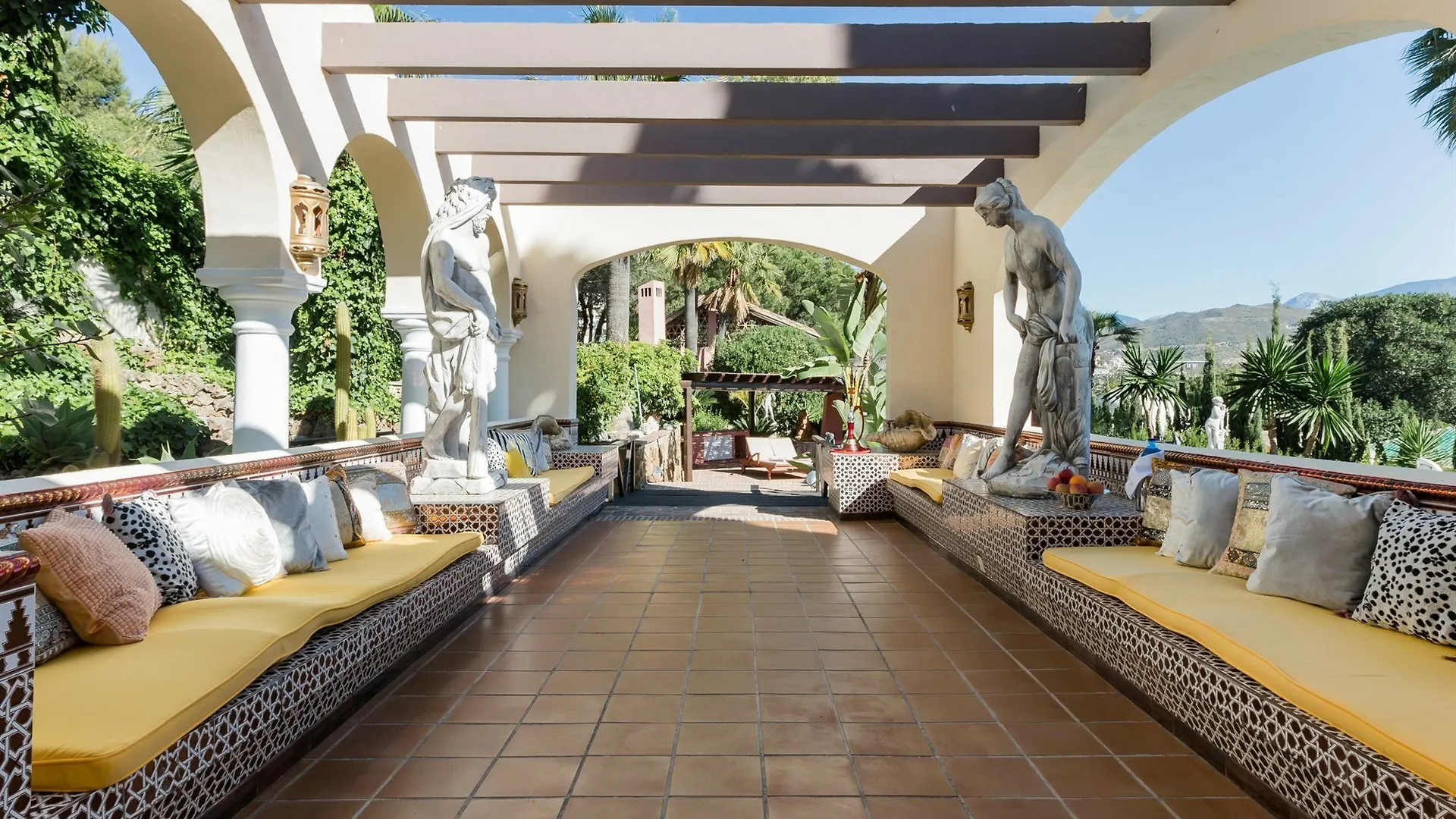 Royal Roman Empire Marbella